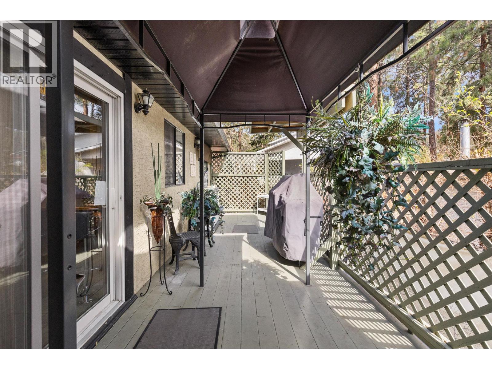 599 Clifton Road S, Kelowna, British Columbia  V1V 1A6 - Photo 26 - 10383296