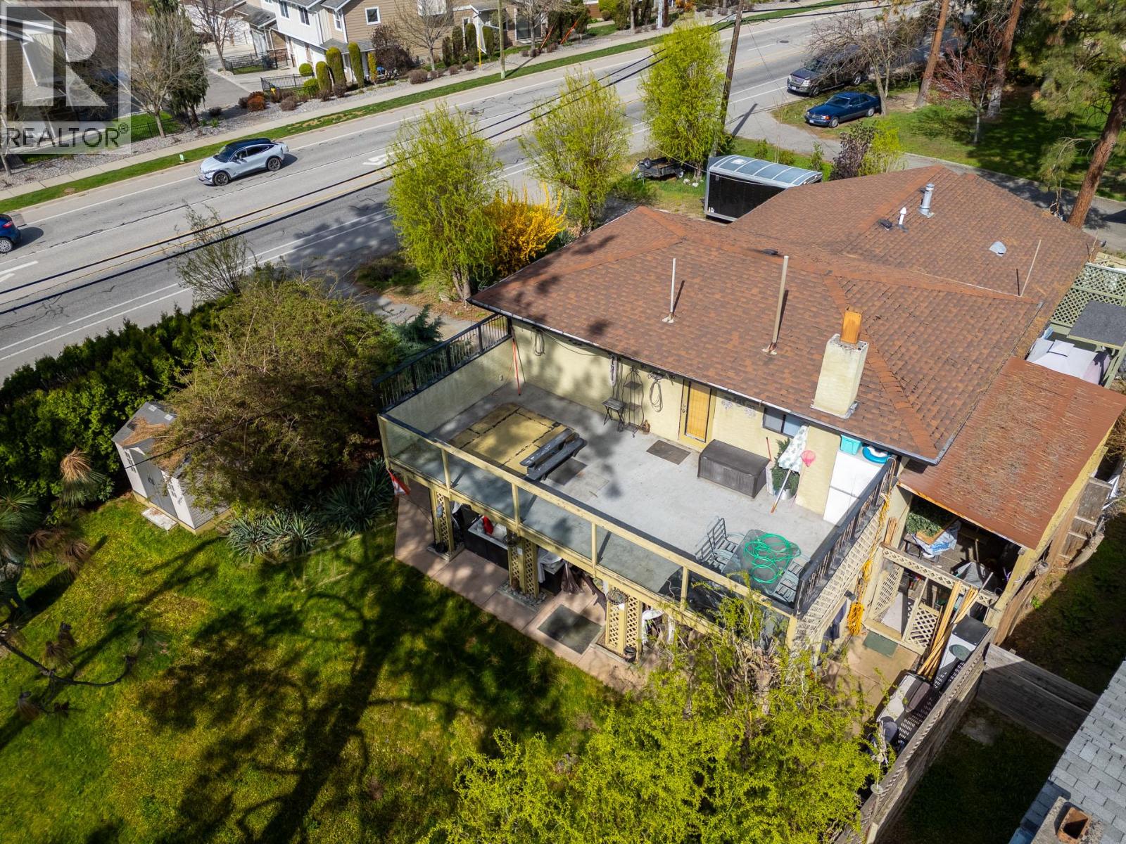 599 Clifton Road S, Kelowna, British Columbia  V1V 1A6 - Photo 41 - 10383296