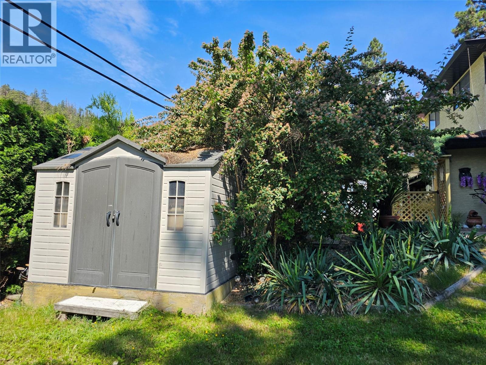 599 Clifton Road S, Kelowna, British Columbia  V1V 1A6 - Photo 49 - 10383296