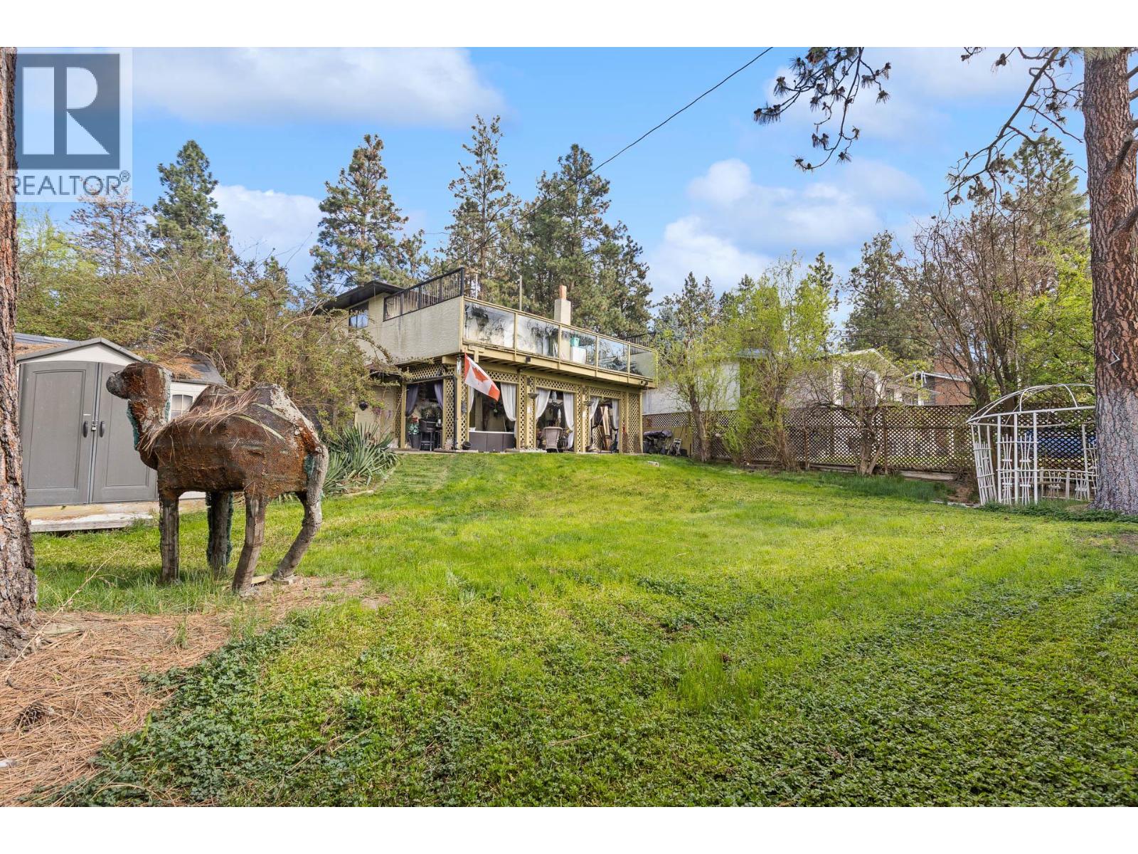 599 Clifton Road S, Kelowna, British Columbia  V1V 1A6 - Photo 55 - 10383296