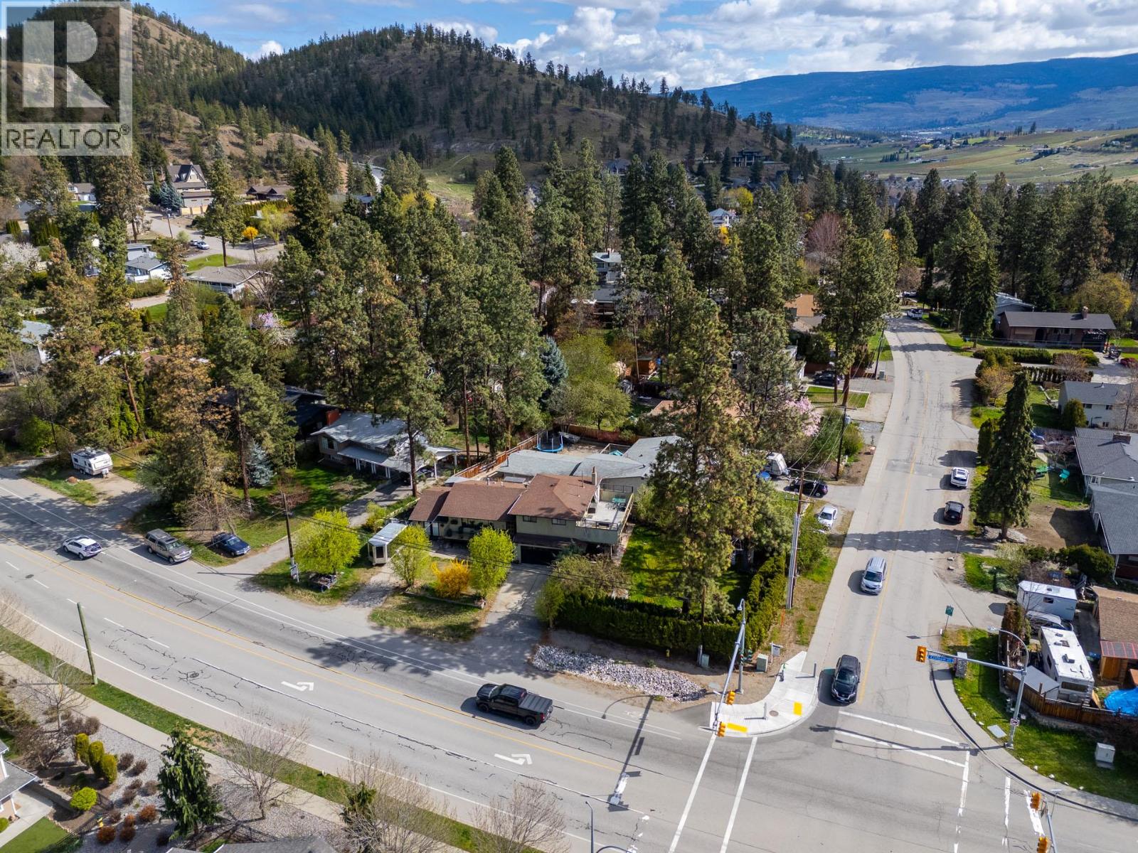 599 Clifton Road S, Kelowna, British Columbia  V1V 1A6 - Photo 78 - 10383296