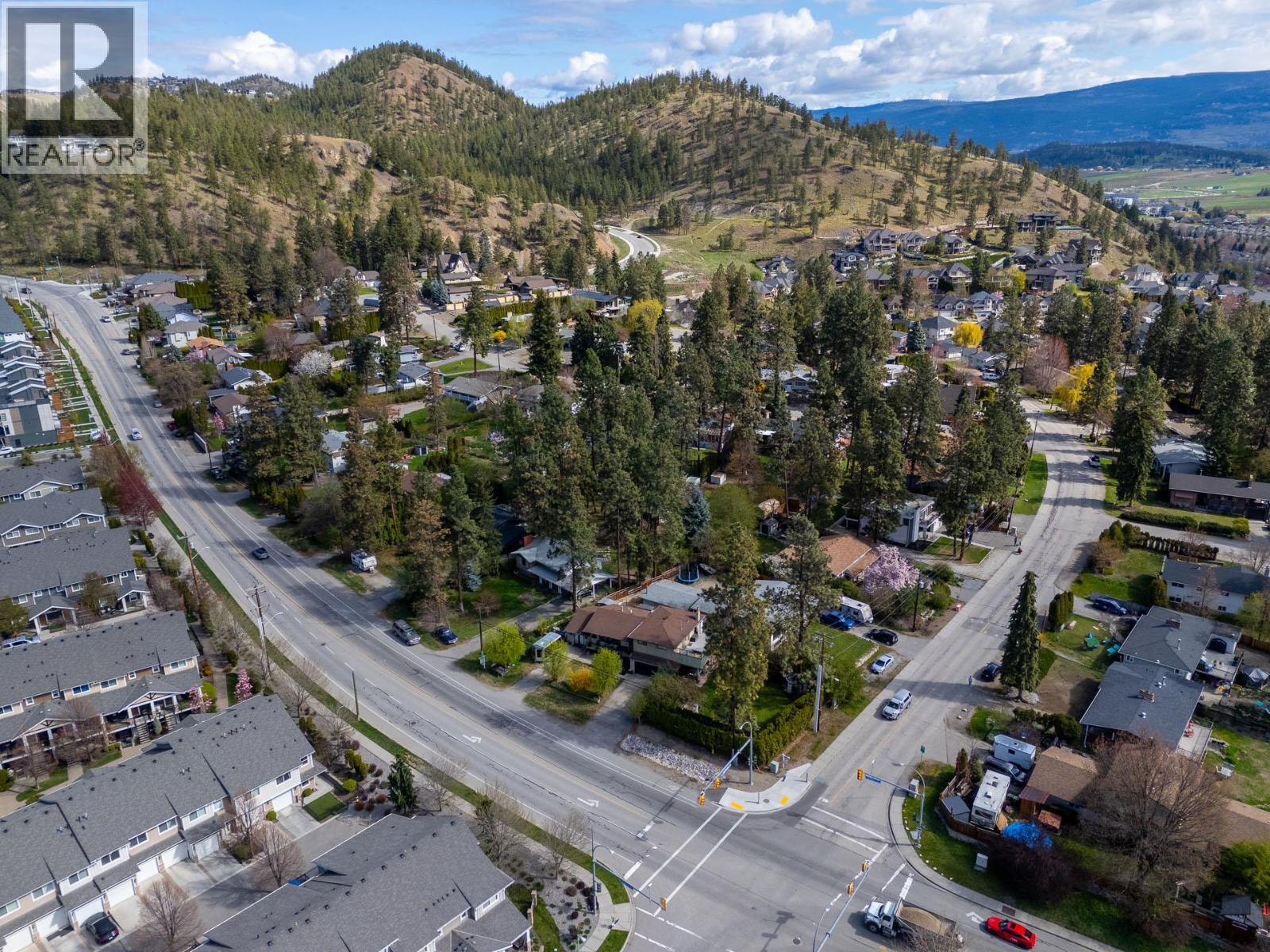 599 Clifton Road S, Kelowna, British Columbia  V1V 1A6 - Photo 86 - 10383296