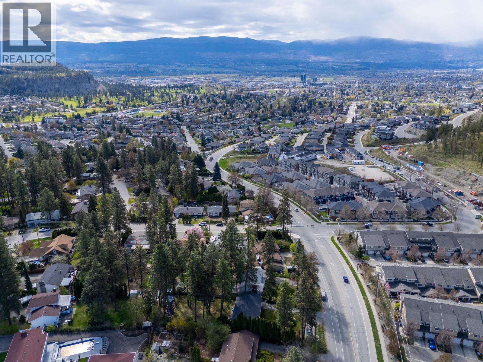 599 Clifton Road S, Kelowna, British Columbia  V1V 1A6 - Photo 88 - 10383296