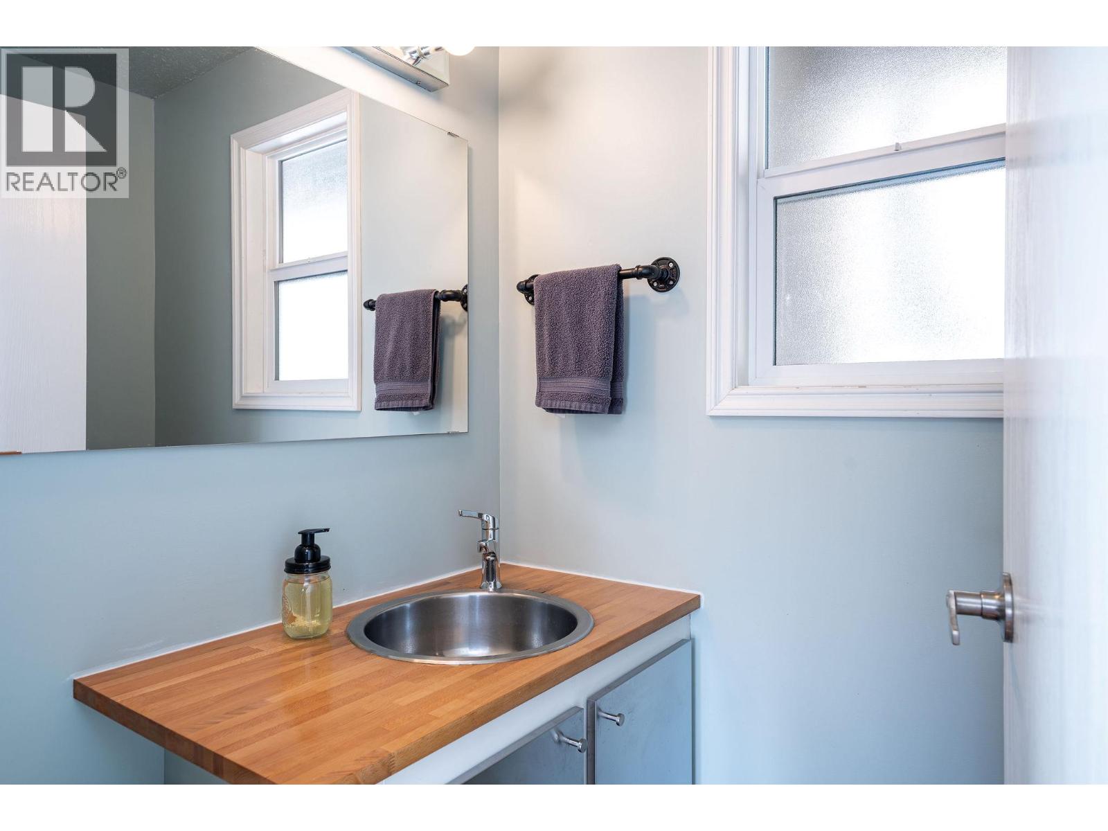 1900 Jade Place, Revelstoke, British Columbia  V0E 2S0 - Photo 19 - 10383289