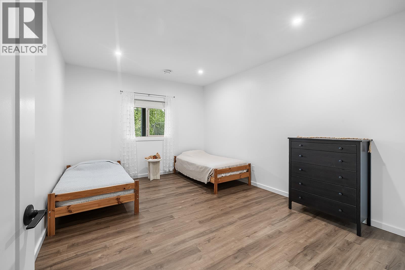 1562 Teetzel Road, Creston, British Columbia  V0B 1G7 - Photo 25 - 10382414