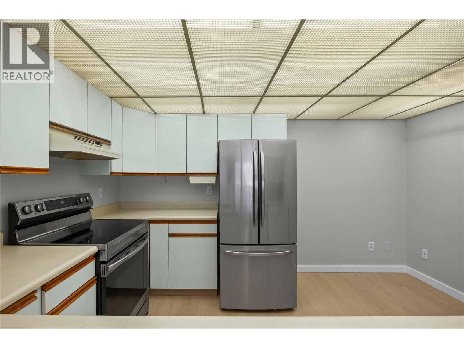 1045 Sutherland Avenue Unit# 252, Kelowna, British Columbia  V1Y 5Y1 - Photo 11 - 10379034