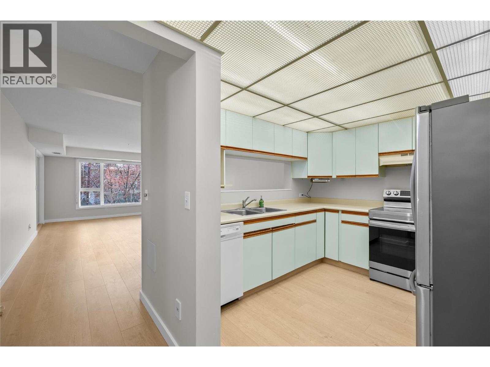 1045 Sutherland Avenue Unit# 252, Kelowna, British Columbia  V1Y 5Y1 - Photo 13 - 10379034