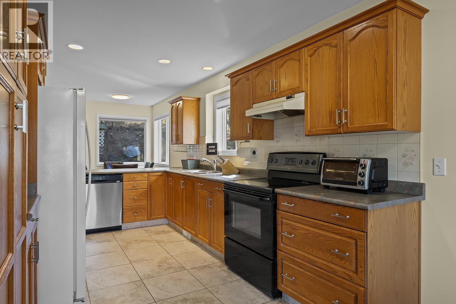 413 Rio Drive, Kelowna, British Columbia  V1V 2L2 - Photo 13 - 10383191