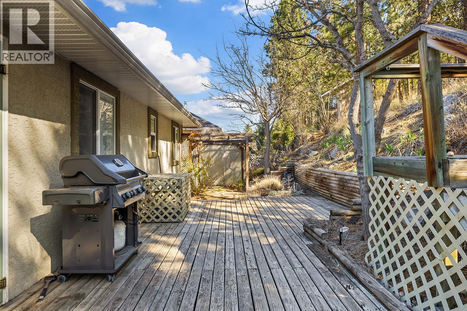 413 Rio Drive, Kelowna, British Columbia  V1V 2L2 - Photo 35 - 10383191