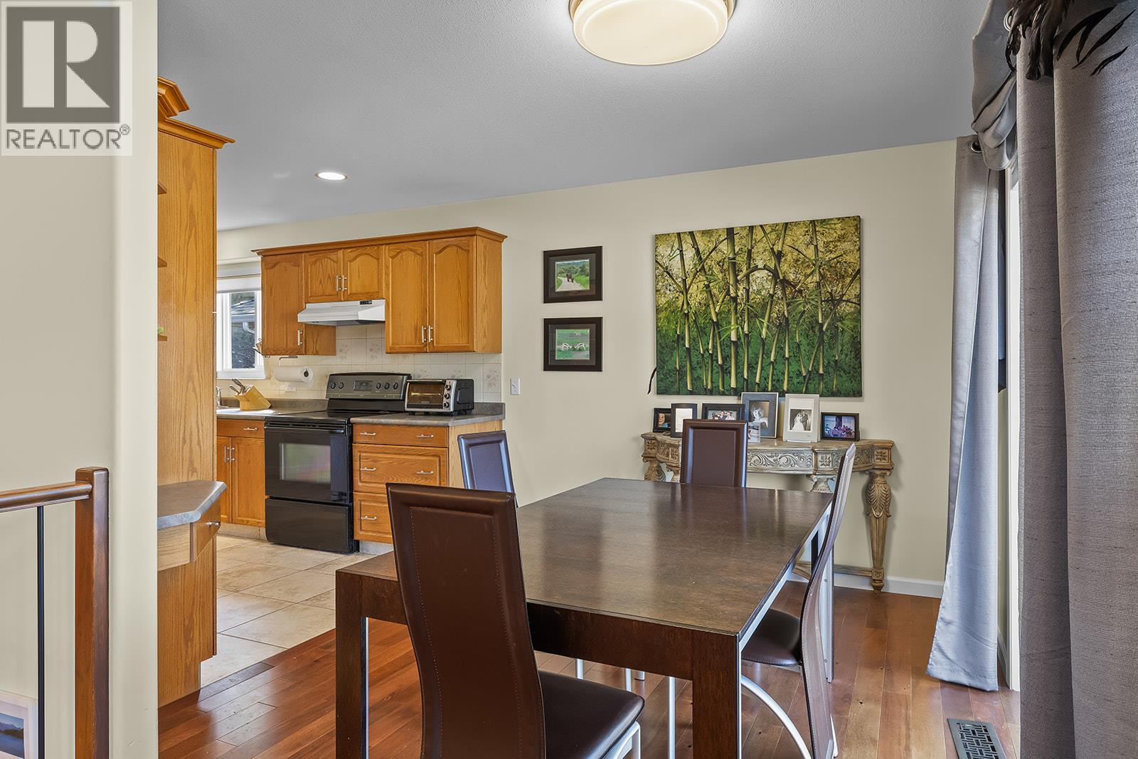 413 Rio Drive, Kelowna, British Columbia  V1V 2L2 - Photo 6 - 10383191