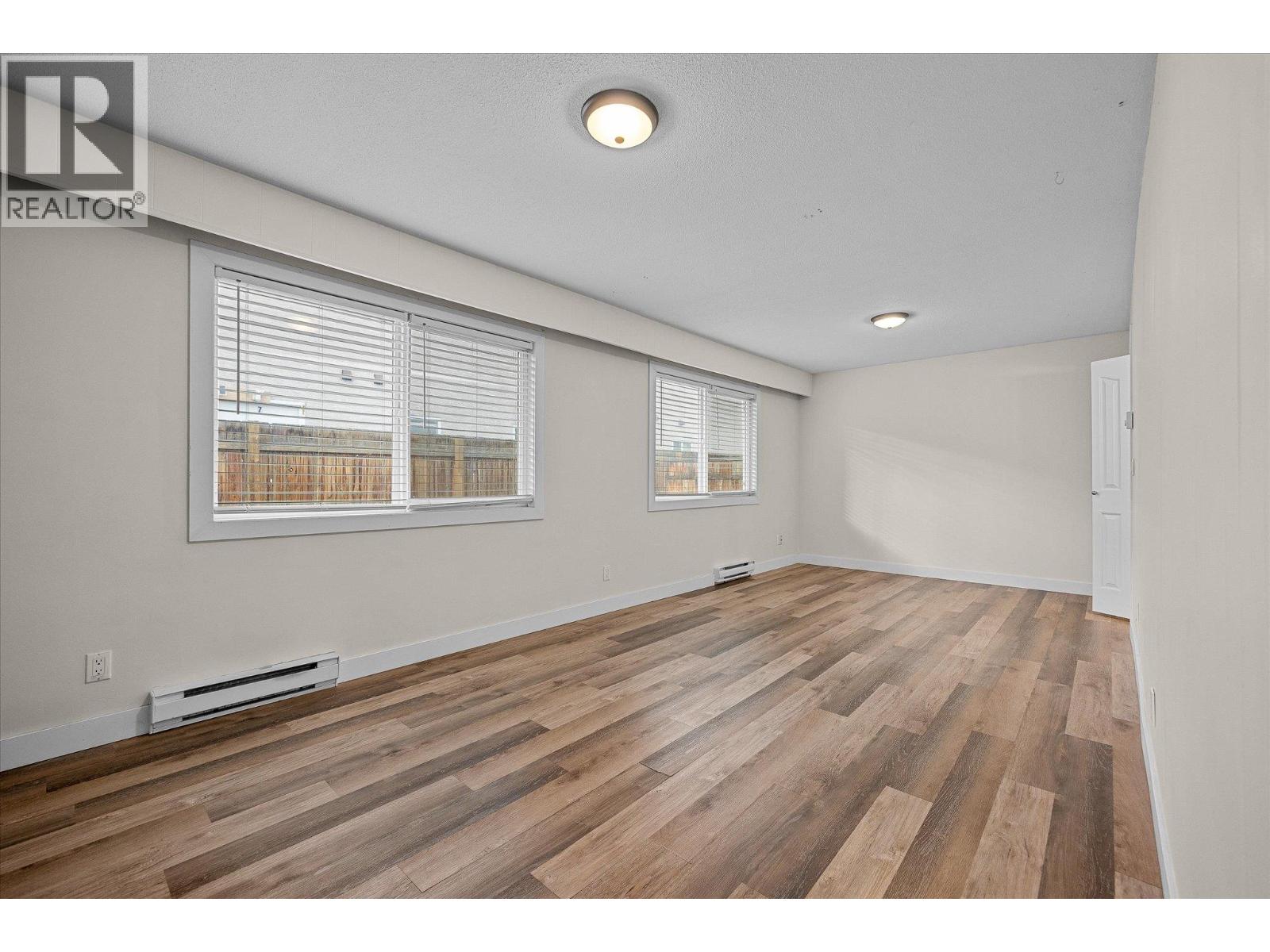 740 Raymer Avenue, Kelowna, British Columbia  V1Y 4Z8 - Photo 10 - 10383247