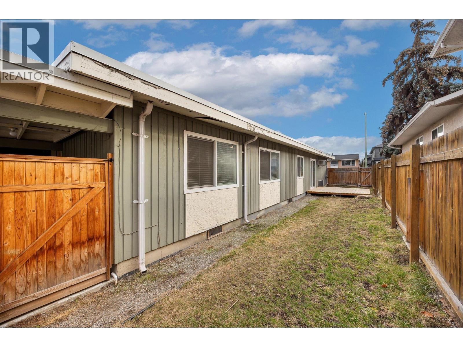 740 Raymer Avenue, Kelowna, British Columbia  V1Y 4Z8 - Photo 23 - 10383247