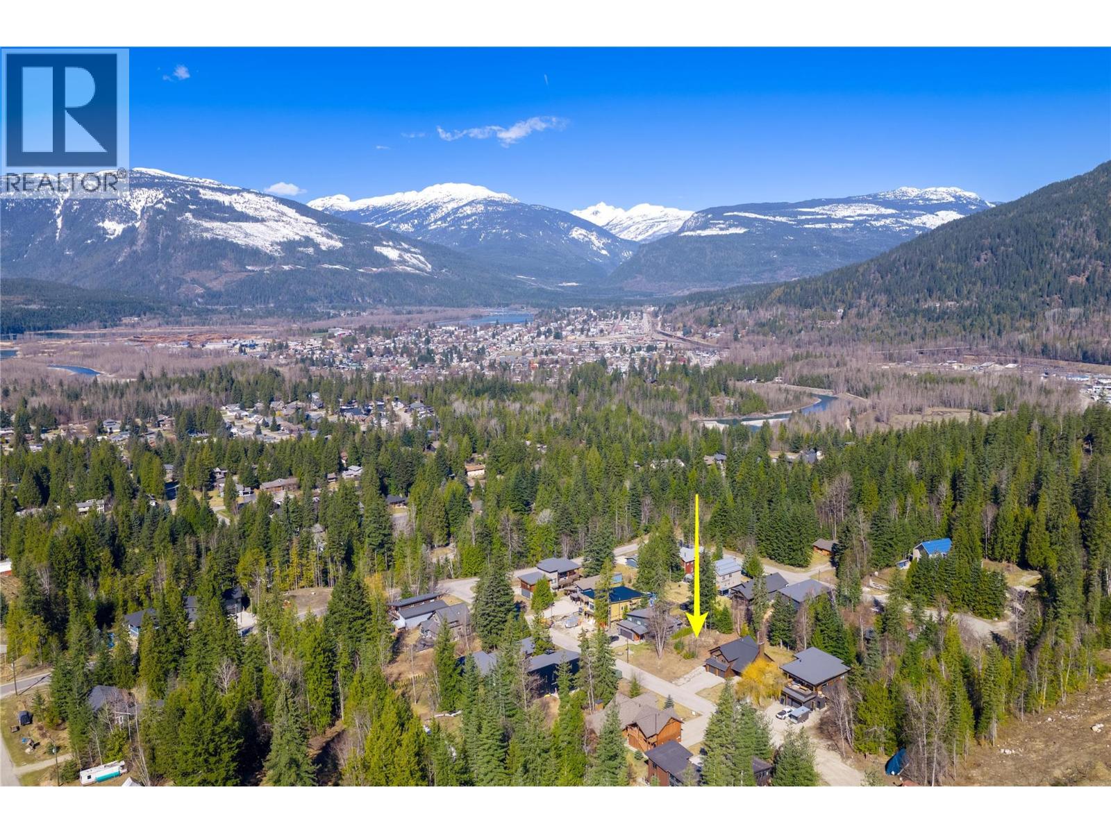 2070 Mountain Gate Road, Revelstoke, British Columbia  V0E 2S1 - Photo 5 - 10382164