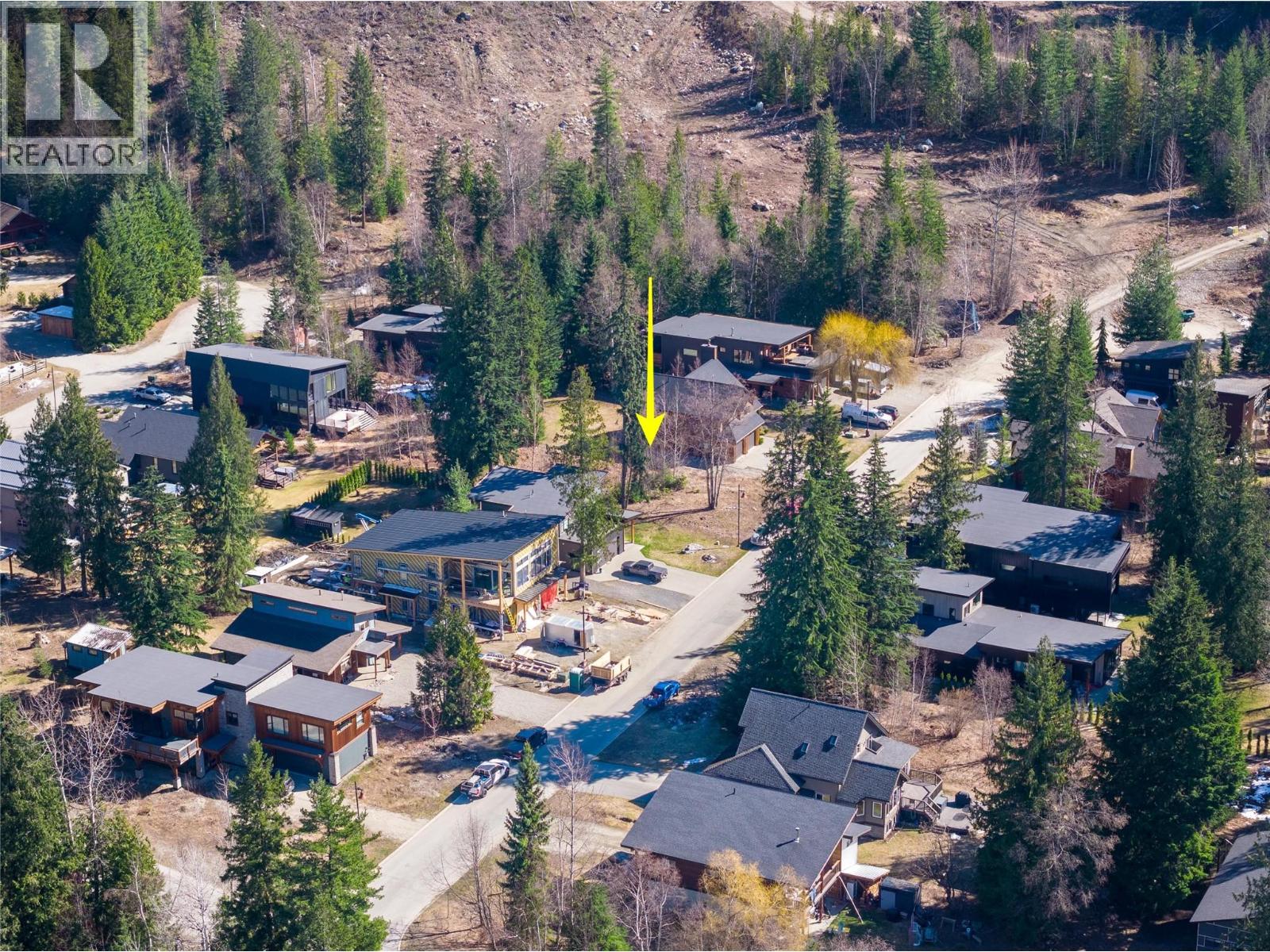 2070 Mountain Gate Road, Revelstoke, British Columbia  V0E 2S1 - Photo 9 - 10382164