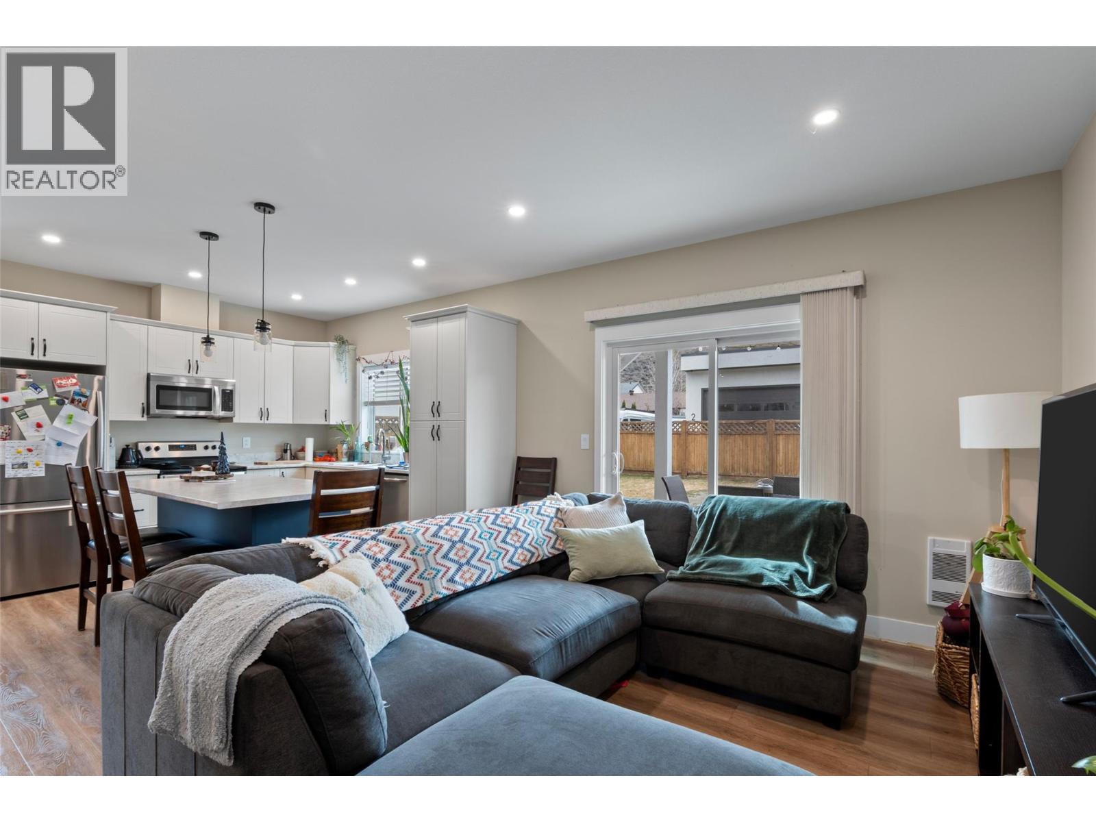 2535 Sunset Drive, Kamloops, British Columbia  V2C 4K1 - Photo 28 - 10383002