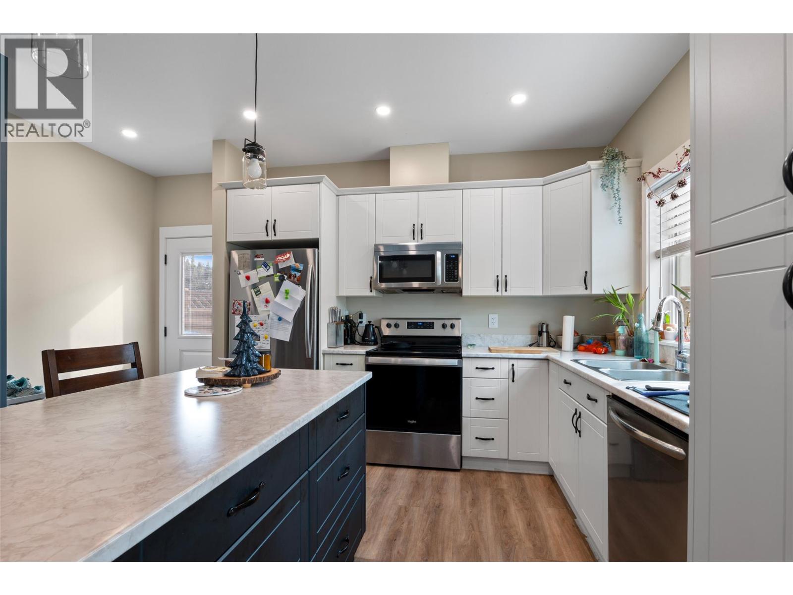 2535 Sunset Drive, Kamloops, British Columbia  V2C 4K1 - Photo 32 - 10383002