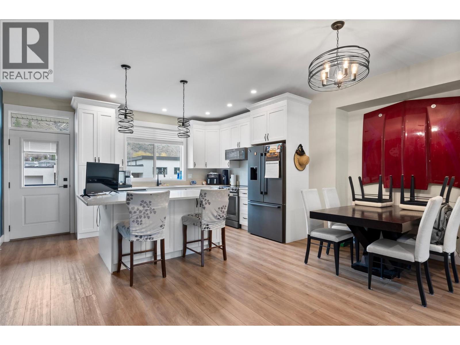 2535 Sunset Drive, Kamloops, British Columbia  V2C 4K1 - Photo 7 - 10383002