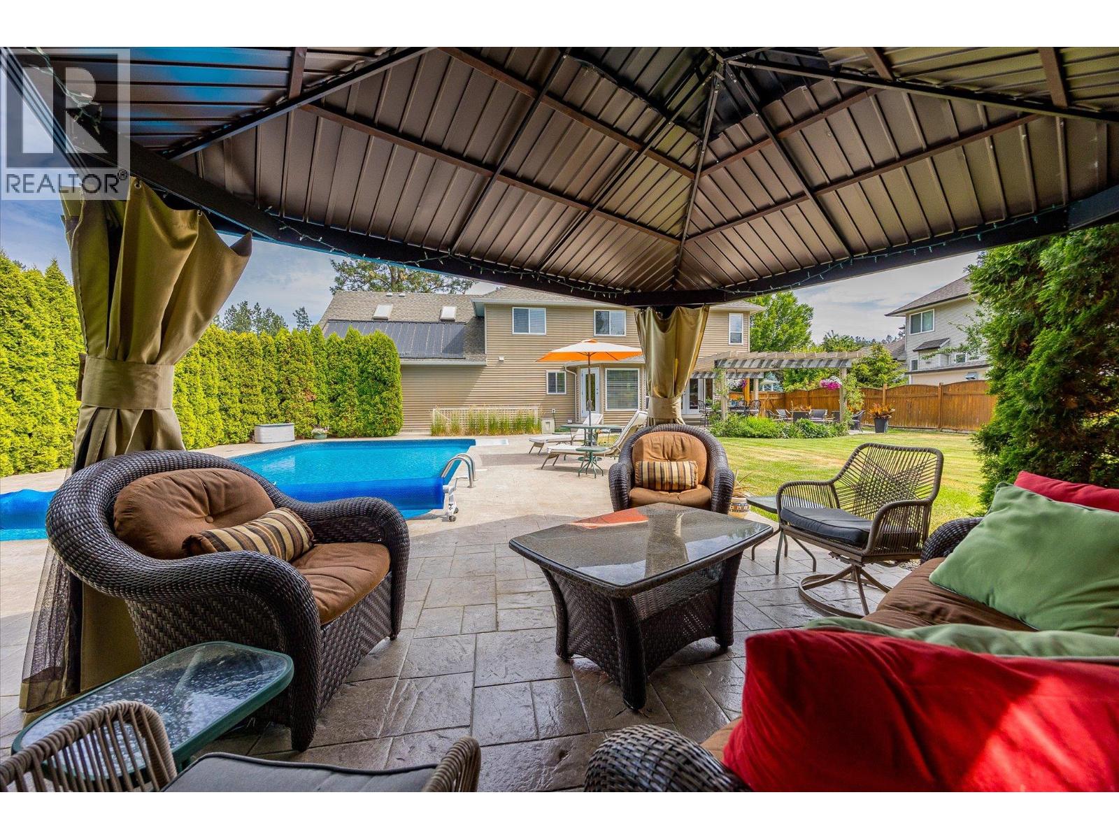 3925 Flower Court, Kelowna, British Columbia  V1W 4W2 - Photo 44 - 10383163