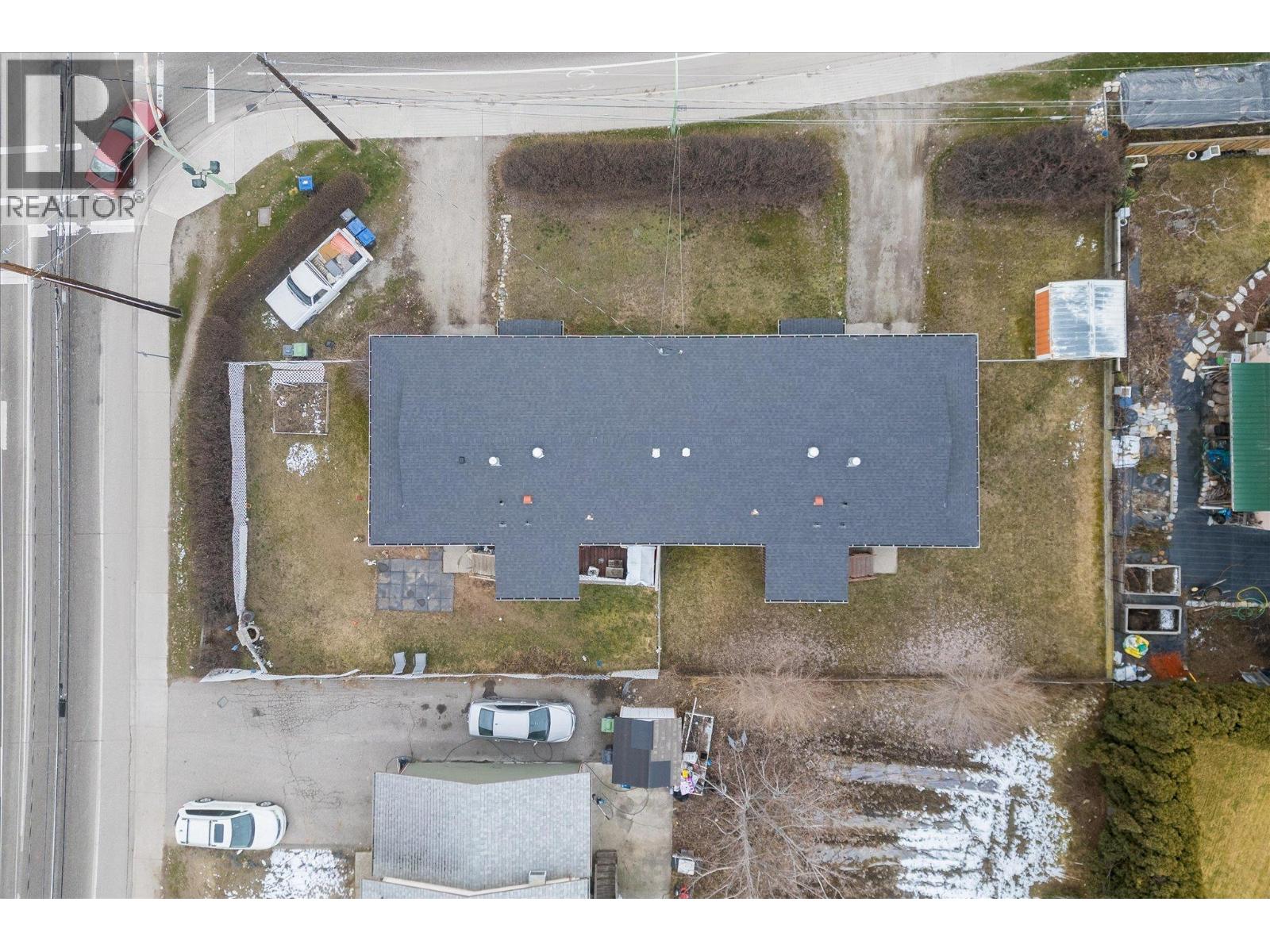 530-540 Hollywood Road N, Kelowna, British Columbia  V1X 6J5 - Photo 35 - 10377882