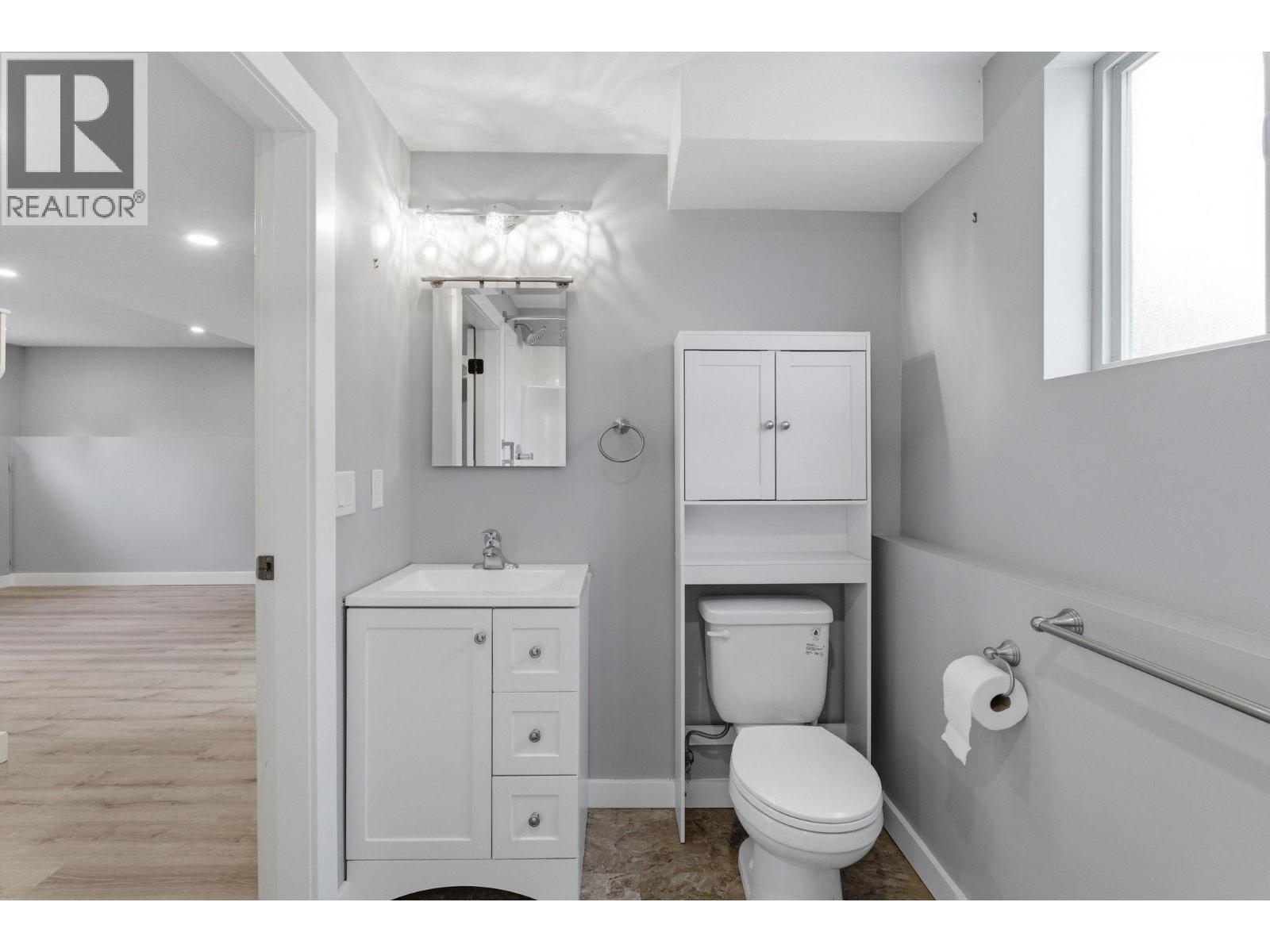 1729 Gillard Drive, Kelowna, British Columbia  V1Y 4K2 - Photo 29 - 10383214