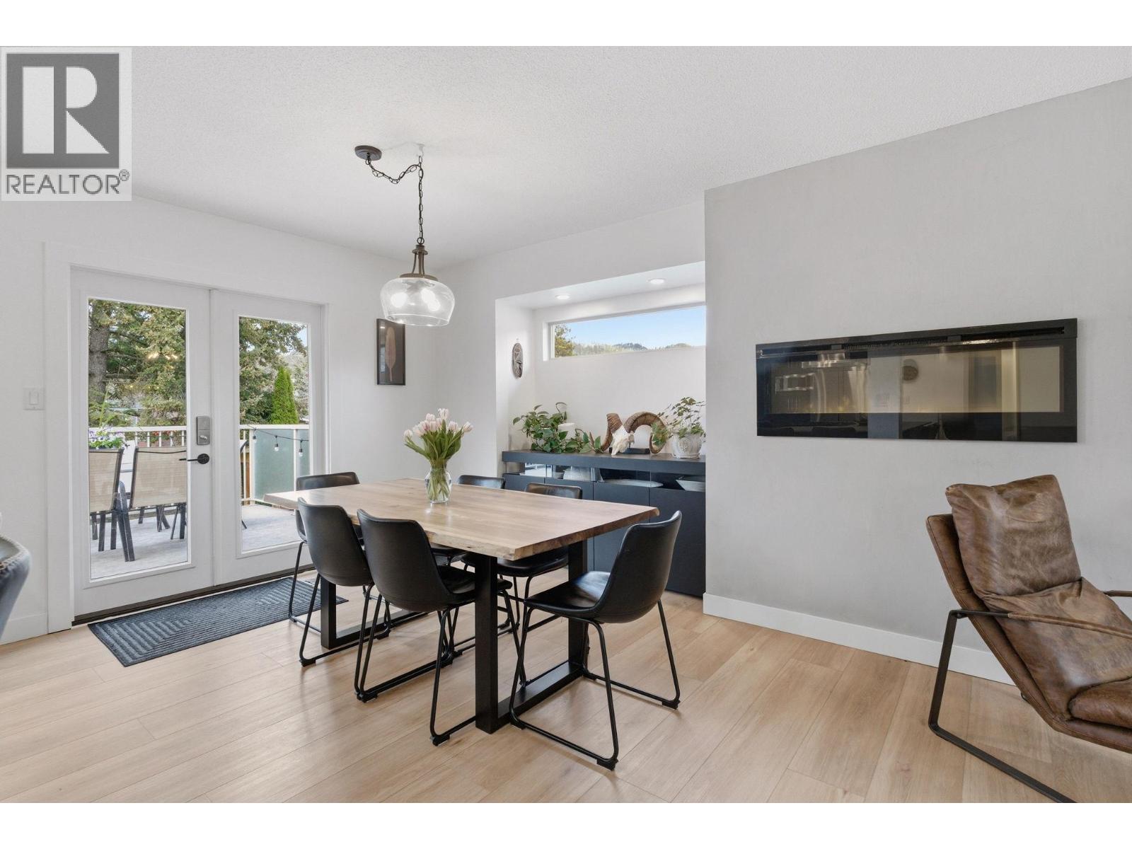 1729 Gillard Drive, Kelowna, British Columbia  V1Y 4K2 - Photo 7 - 10383214