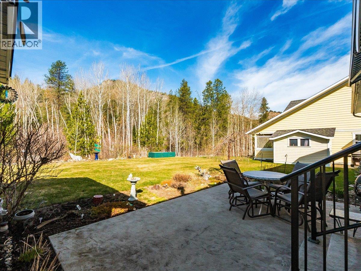 4008 16th Avenue, Castlegar, British Columbia  V1N 4A2 - Photo 21 - 10382931