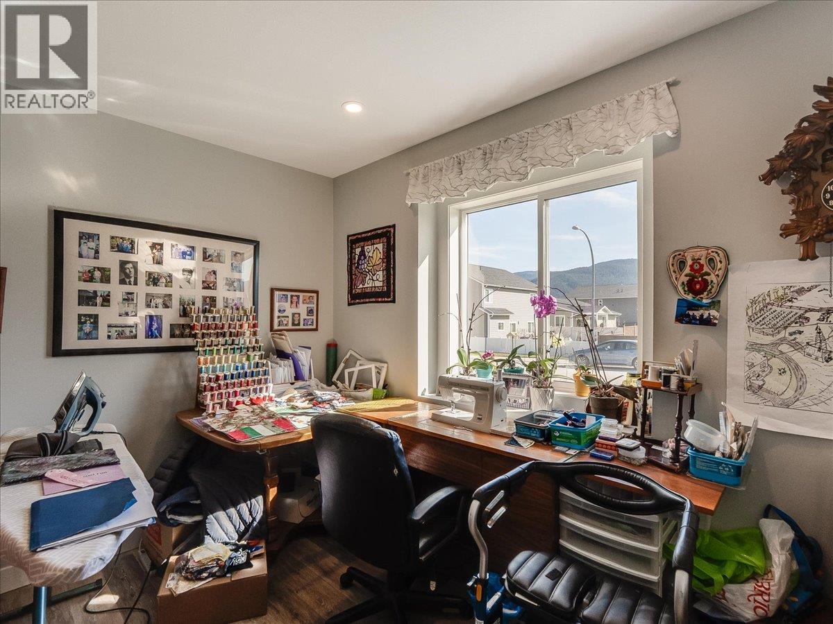 4008 16th Avenue, Castlegar, British Columbia  V1N 4A2 - Photo 38 - 10382931