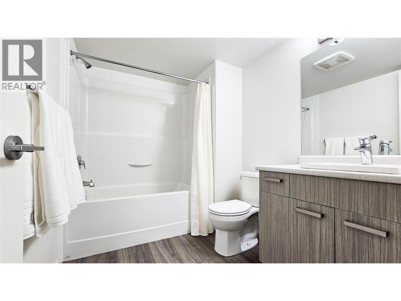 775 Academy Way Unit# 301, Kelowna, British Columbia  V1V 0A5 - Photo 18 - 10383267