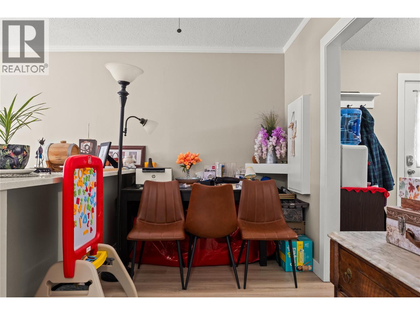 6699 Scott Road, Vernon, British Columbia  V1H 1N4 - Photo 24 - 10383417