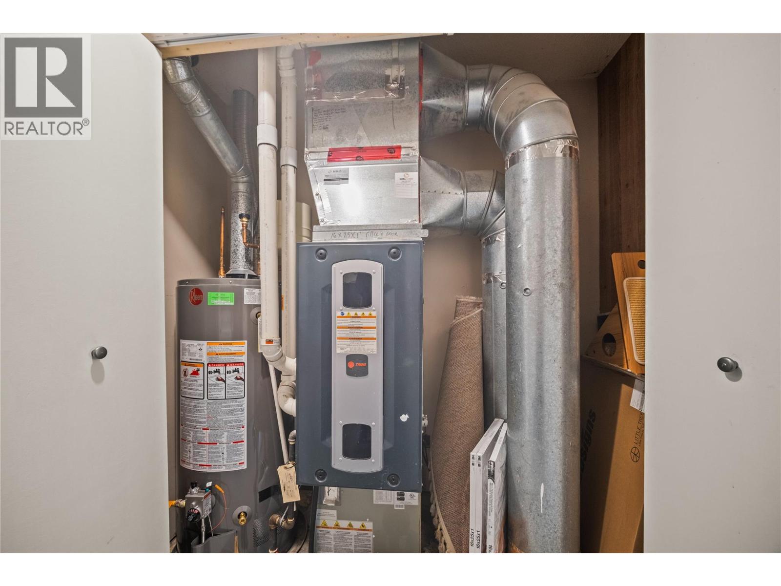 6699 Scott Road, Vernon, British Columbia  V1H 1N4 - Photo 29 - 10383417