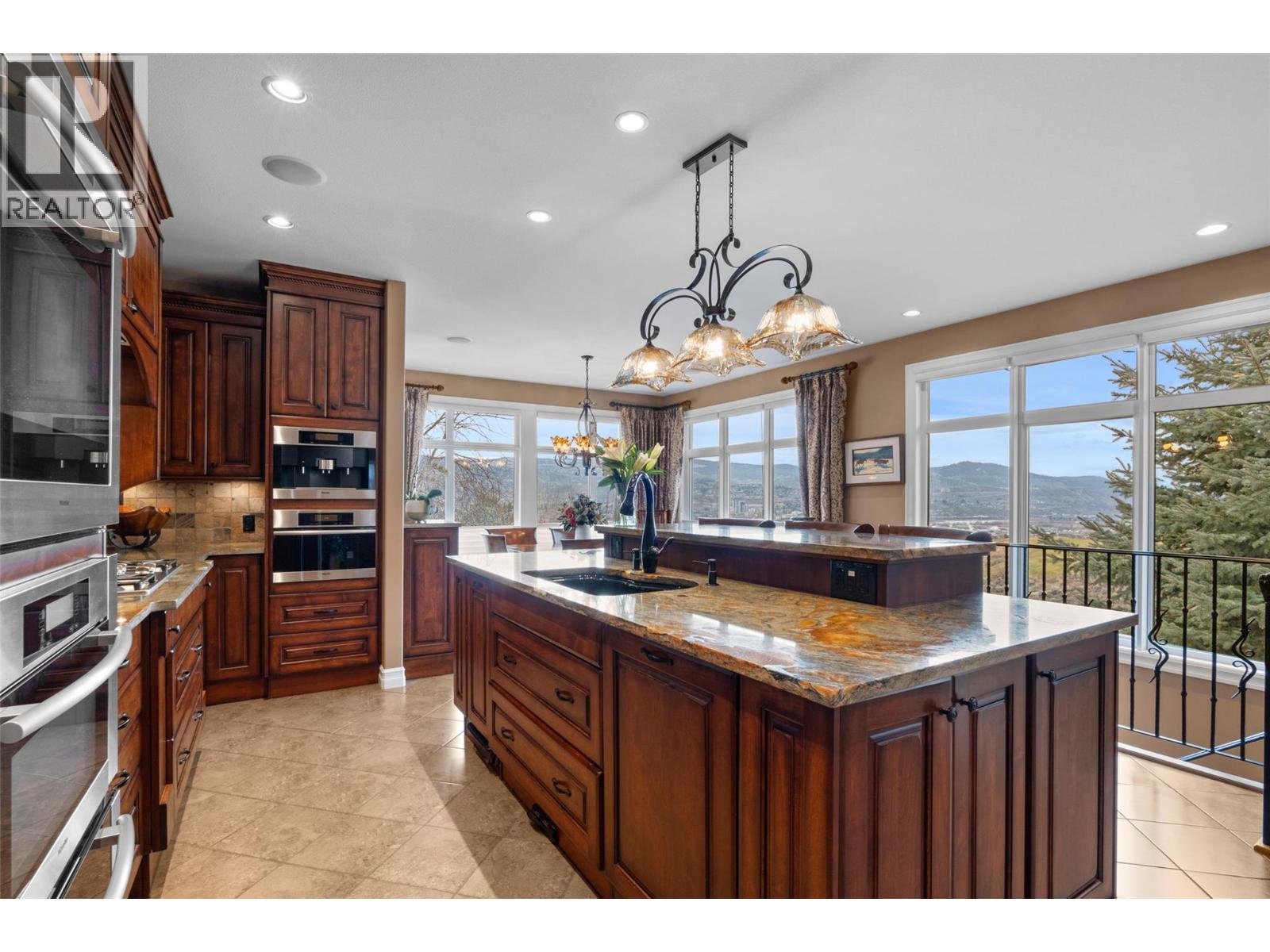 1590 Golf Ridge Drive, Kamloops, British Columbia  V2H 0A5 - Photo 17 - 10383314