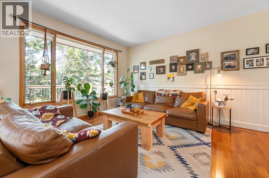 1002 Westridge Drive, Invermere, British Columbia  V0A 1K4 - Photo 14 - 10382927