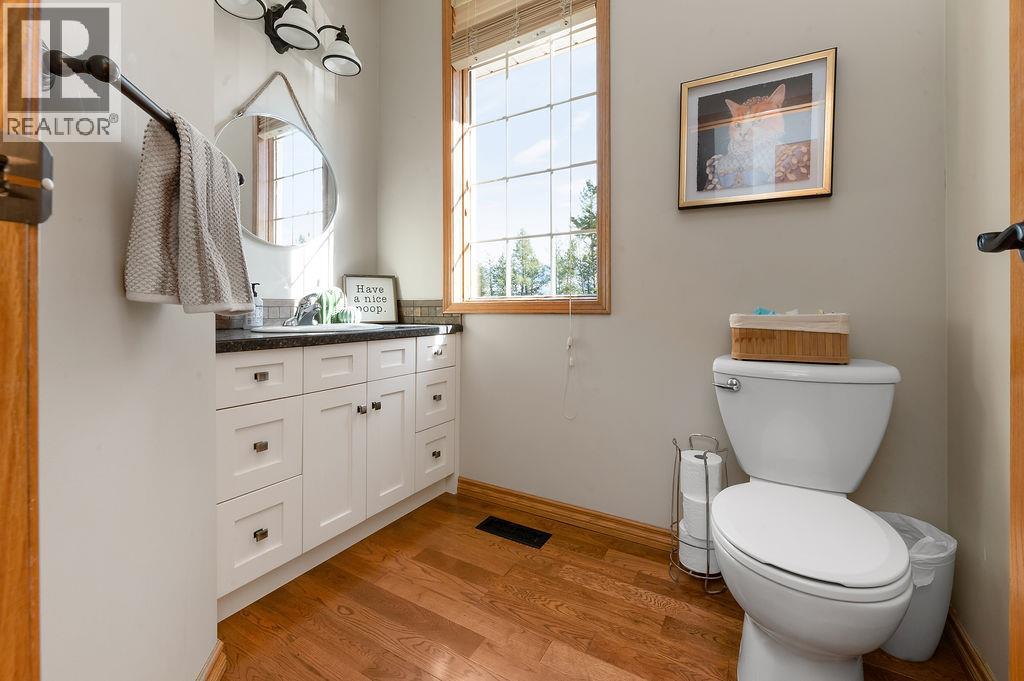 1002 Westridge Drive, Invermere, British Columbia  V0A 1K4 - Photo 26 - 10382927