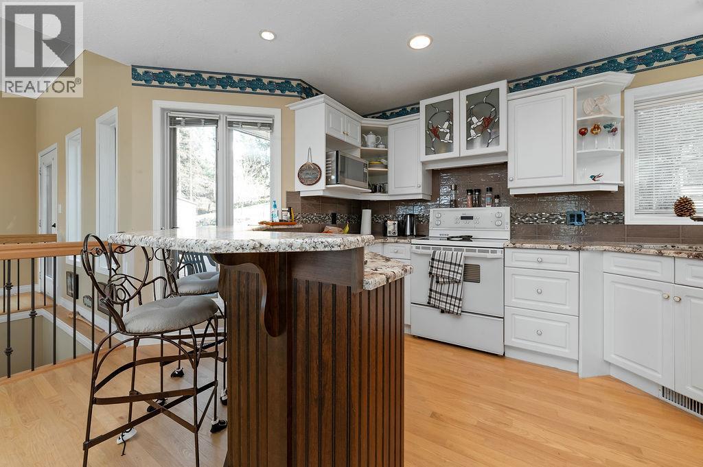 1626 Swansea Avenue, Windermere, British Columbia  V0A 1K3 - Photo 19 - 10383199