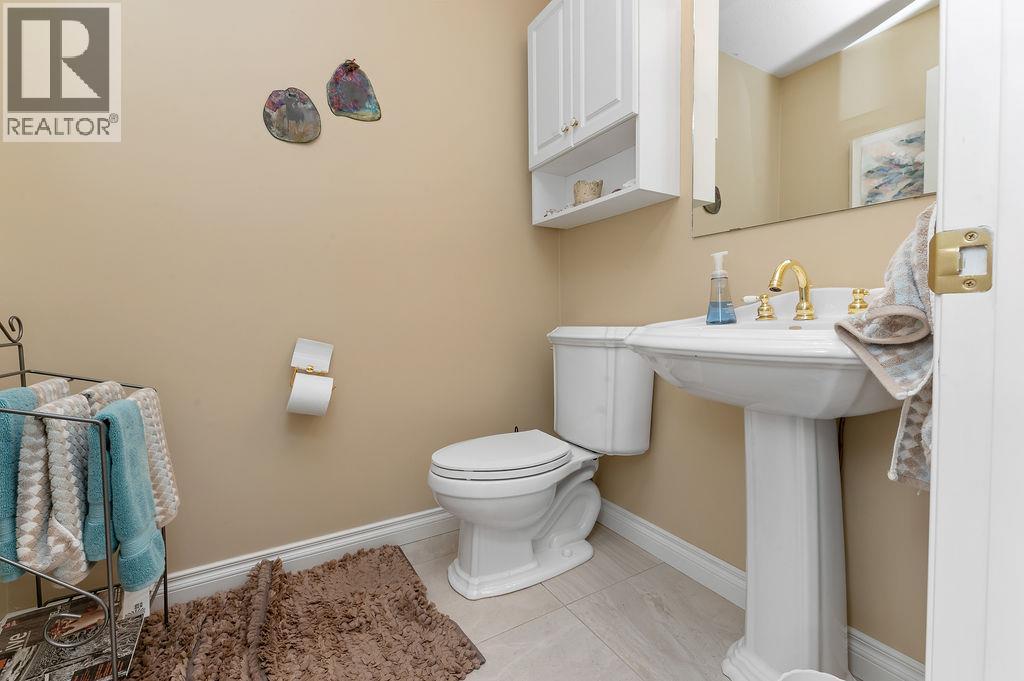 1626 Swansea Avenue, Windermere, British Columbia  V0A 1K3 - Photo 23 - 10383199