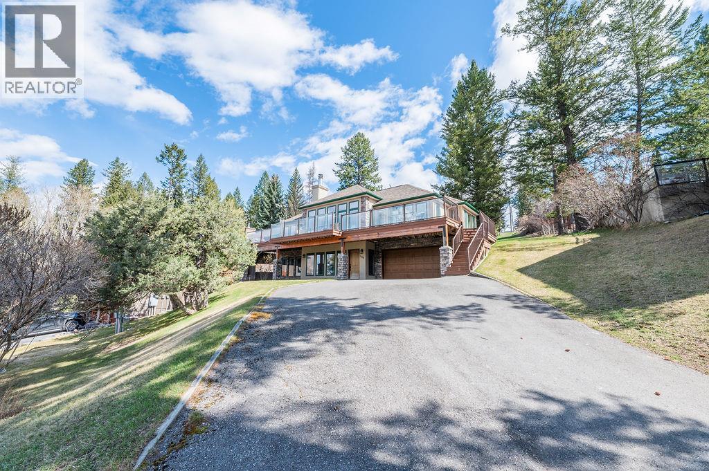 1626 Swansea Avenue, Windermere, British Columbia  V0A 1K3 - Photo 4 - 10383199