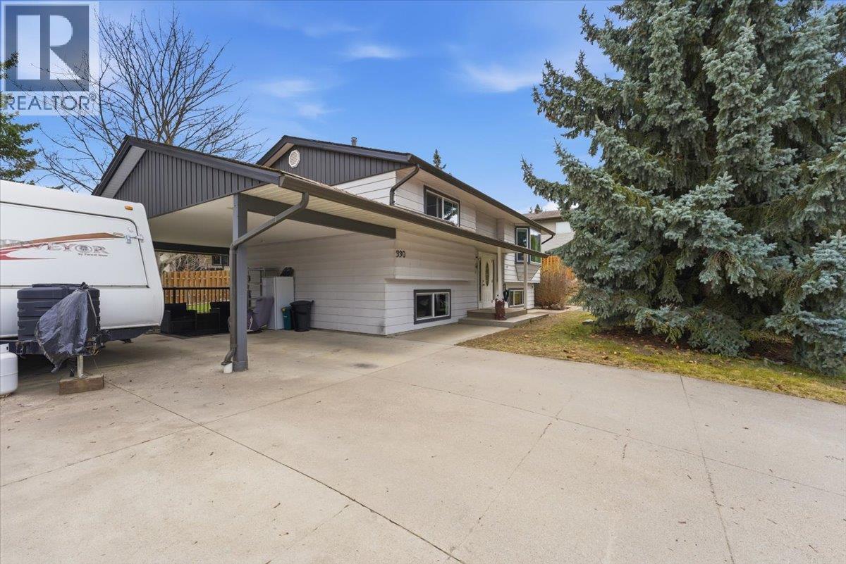 330 27 Street Ne, Salmon Arm, British Columbia  V1E 2A2 - Photo 40 - 10381251