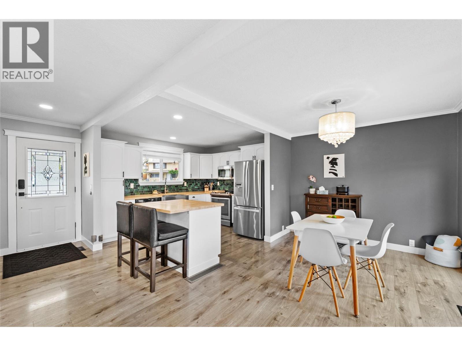 2181 Perryville Place, Kamloops, British Columbia  V2B 7Y1 - Photo 4 - 10383419