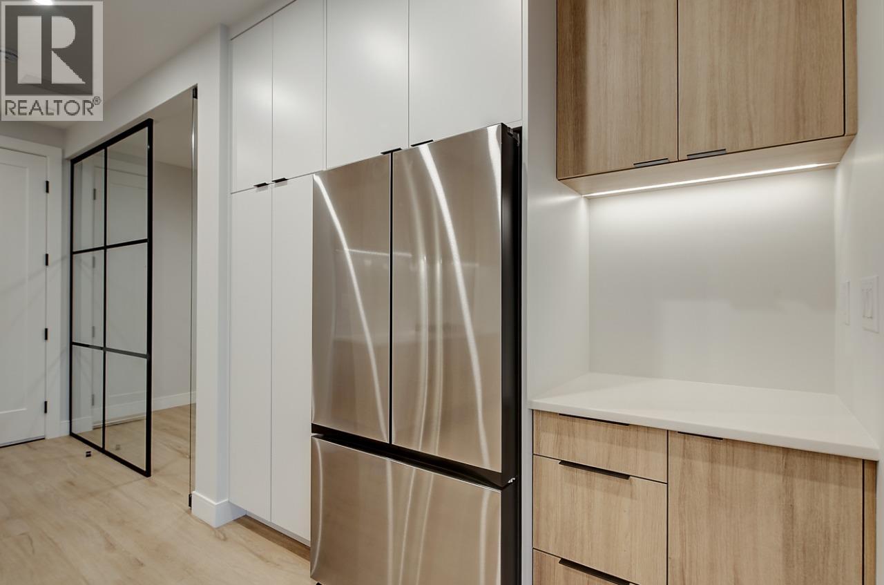 75 Predator Ridge Drive Unit# 205, Vernon, British Columbia  V1H 2H1 - Photo 14 - 10383415