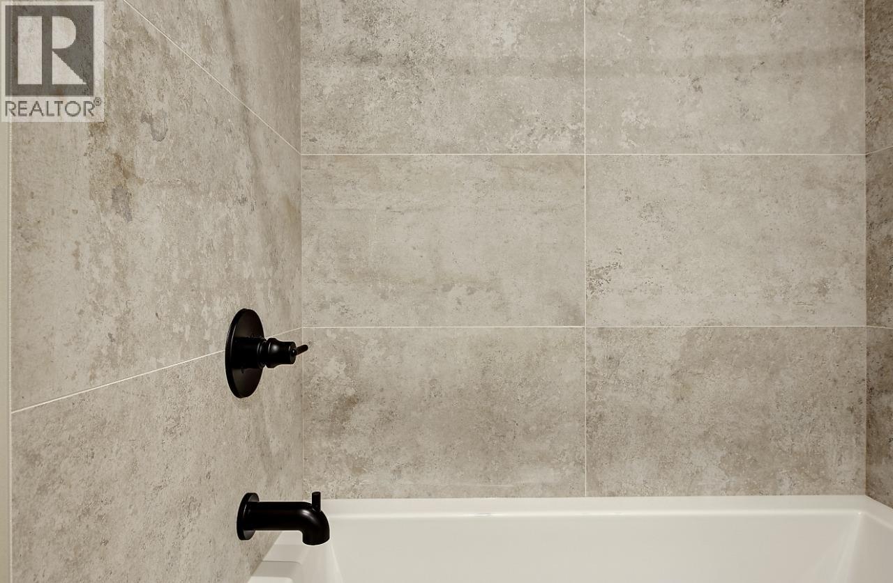 75 Predator Ridge Drive Unit# 205, Vernon, British Columbia  V1H 2H1 - Photo 34 - 10383415