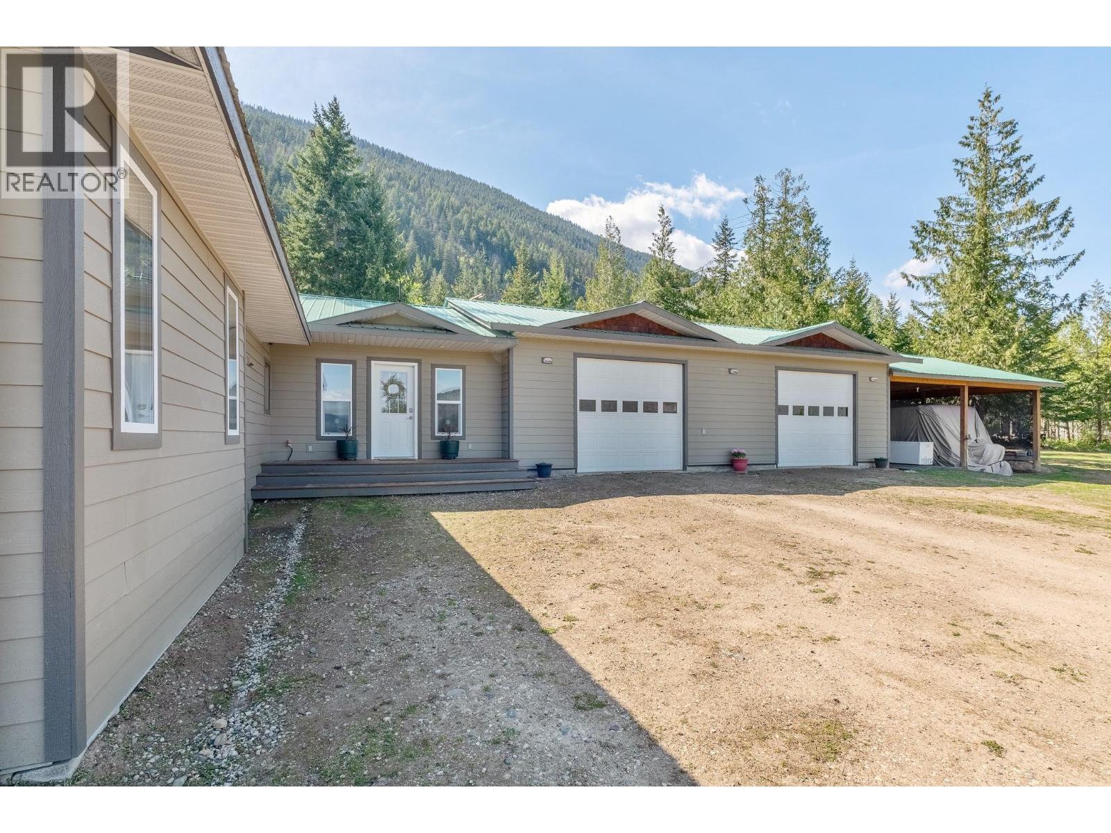 285 Kault Hill Road, Salmon Arm, British Columbia  V1E 3A4 - Photo 19 - 10383275