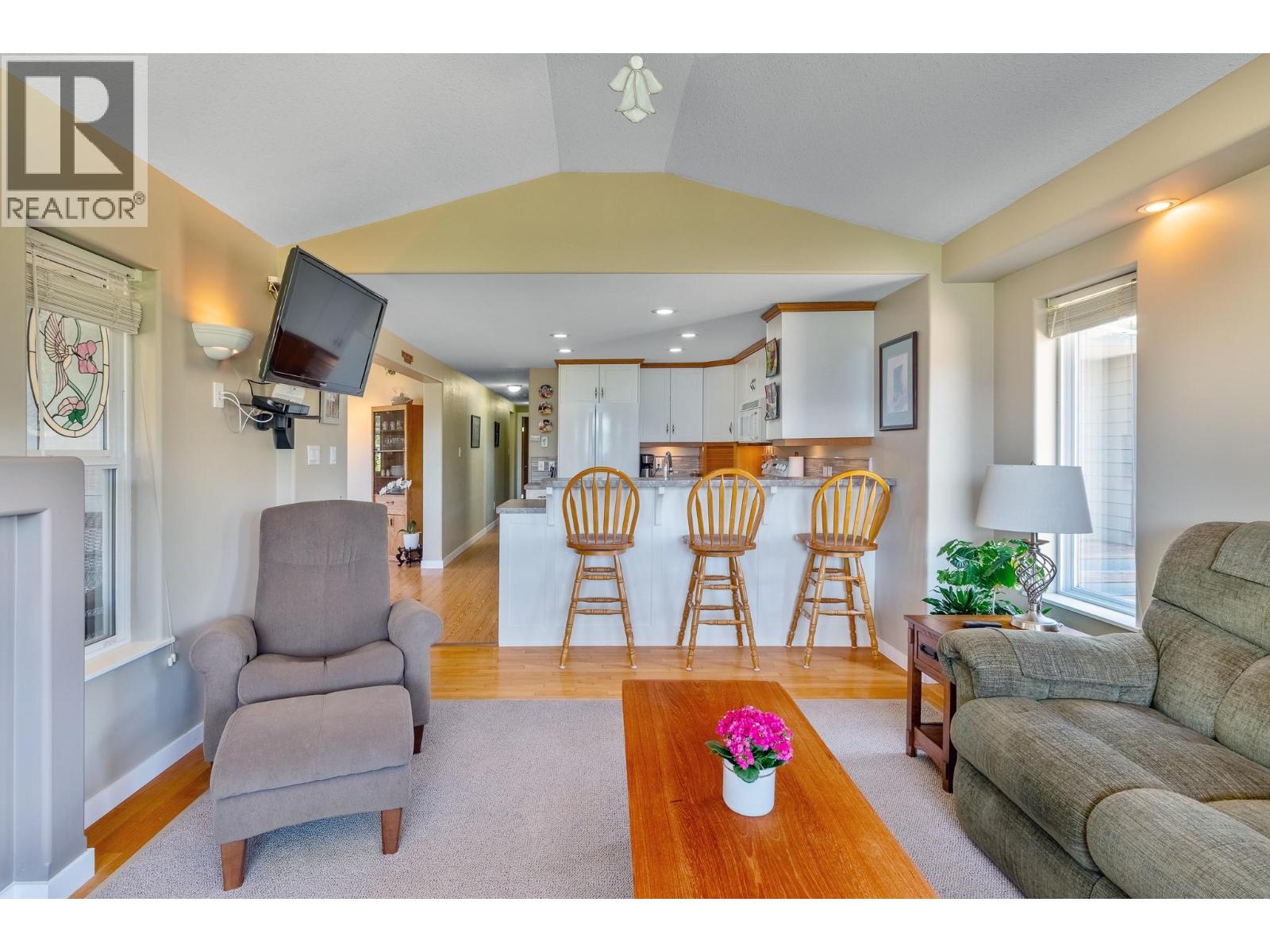 285 Kault Hill Road, Salmon Arm, British Columbia  V1E 3A4 - Photo 30 - 10383275