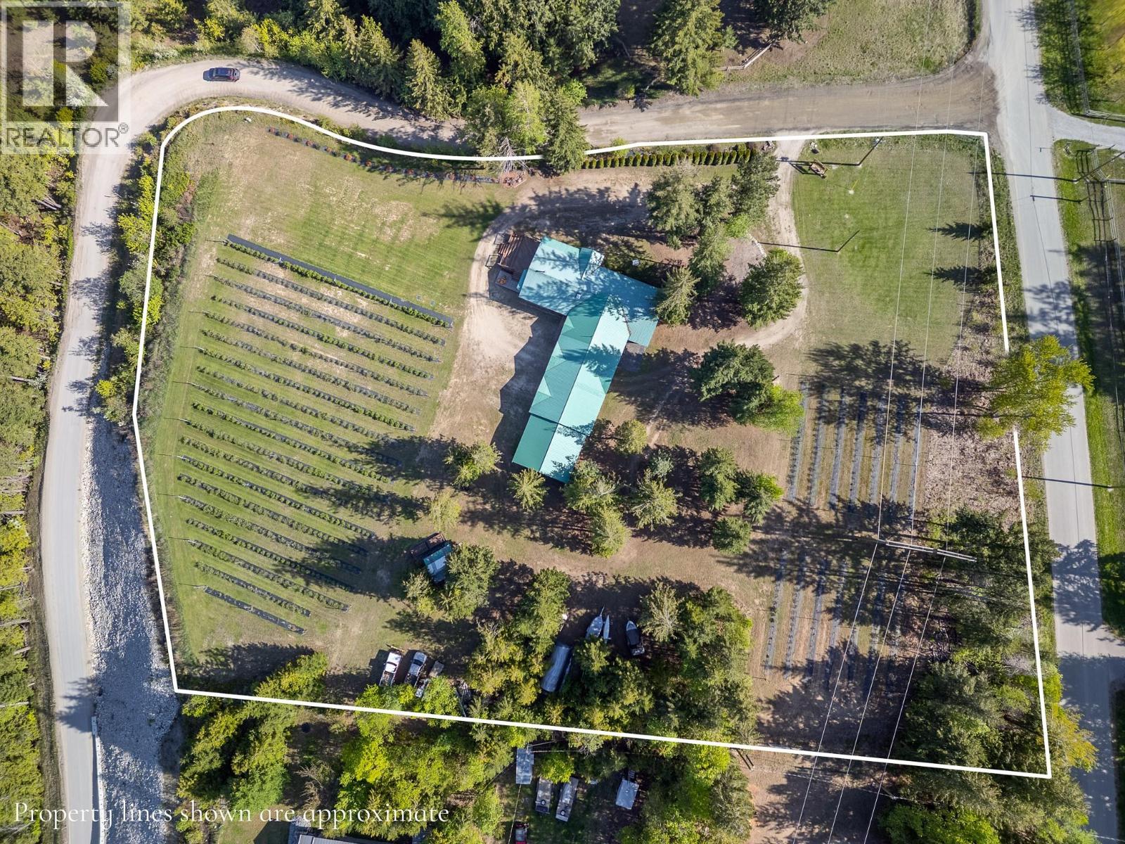 285 Kault Hill Road, Salmon Arm, British Columbia  V1E 3A4 - Photo 5 - 10383275