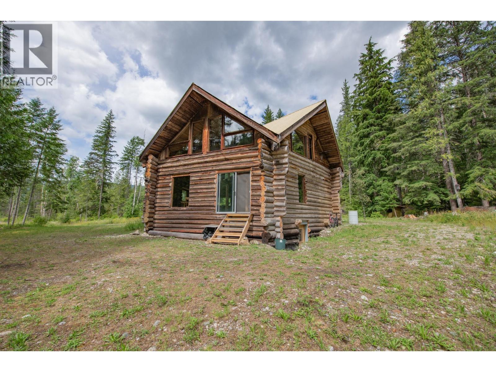 1136 Sugar Lake Road, Cherryville, British Columbia  V0E 2G2 - Photo 12 - 10383058