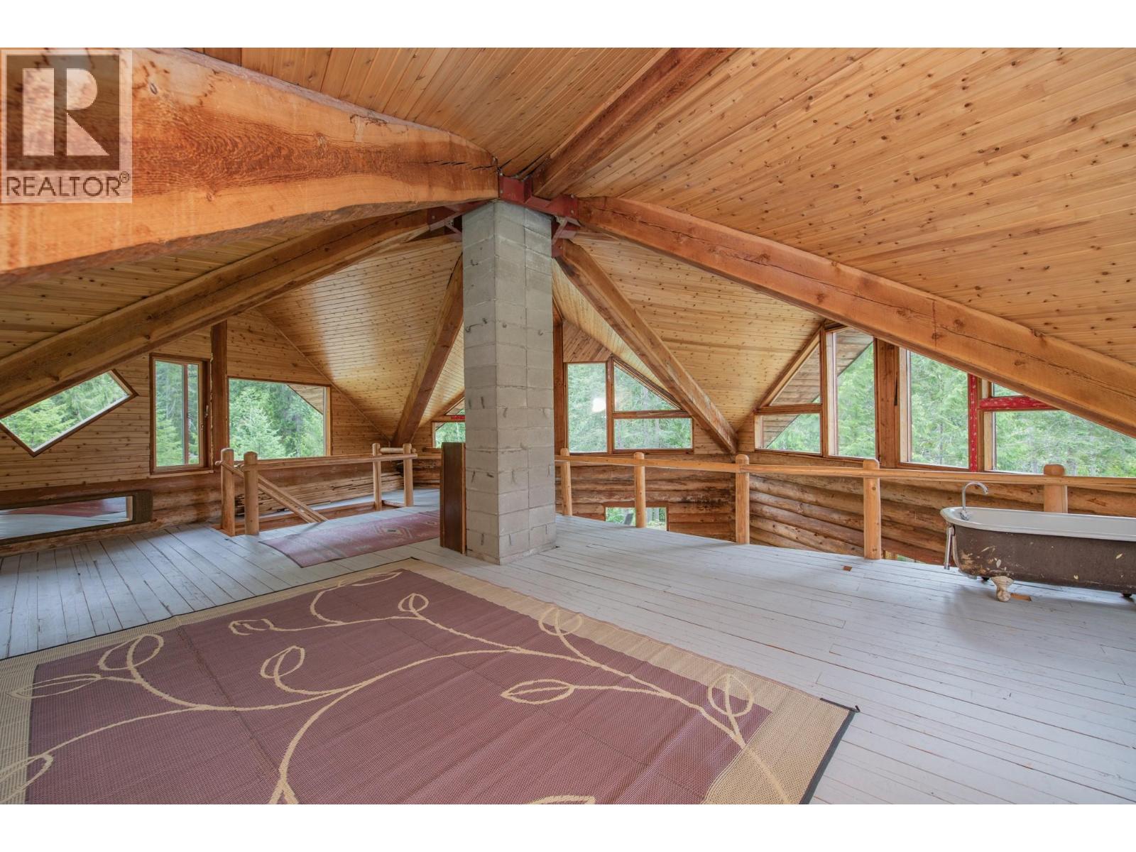 1136 Sugar Lake Road, Cherryville, British Columbia  V0E 2G2 - Photo 19 - 10383058