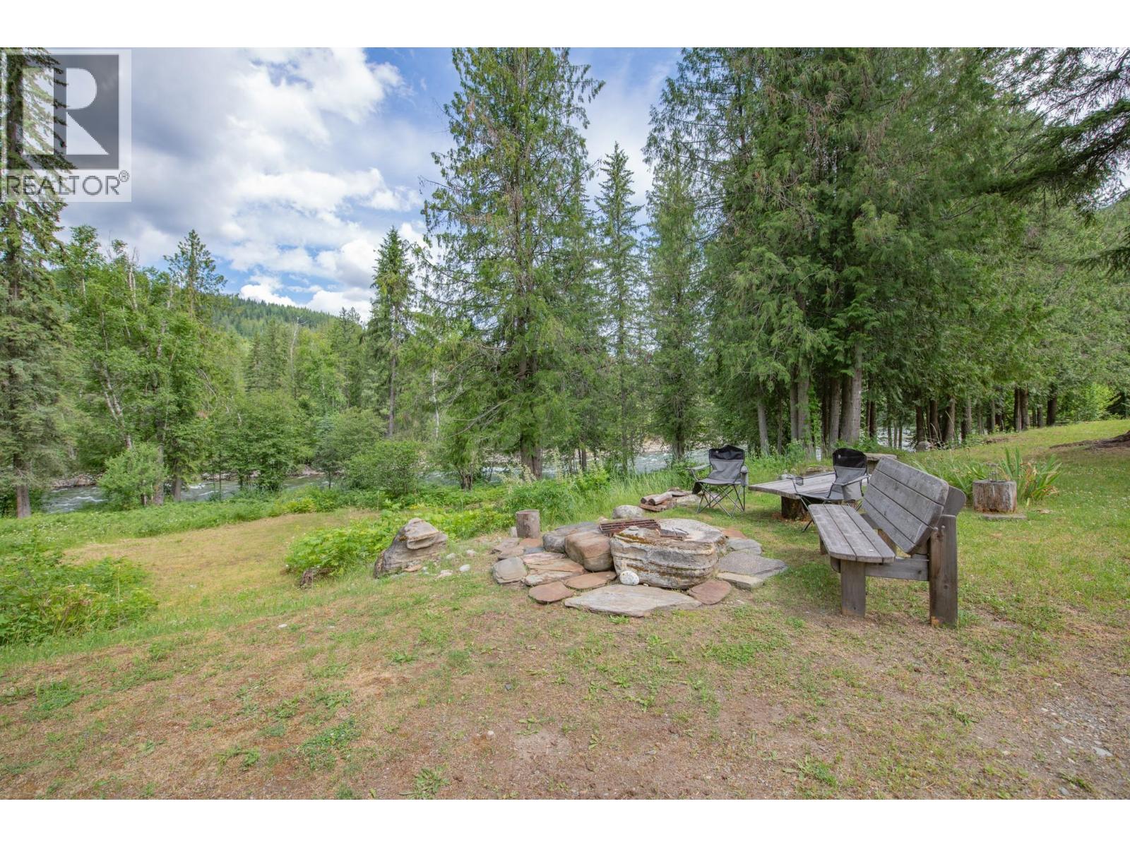 1136 Sugar Lake Road, Cherryville, British Columbia  V0E 2G2 - Photo 42 - 10383058