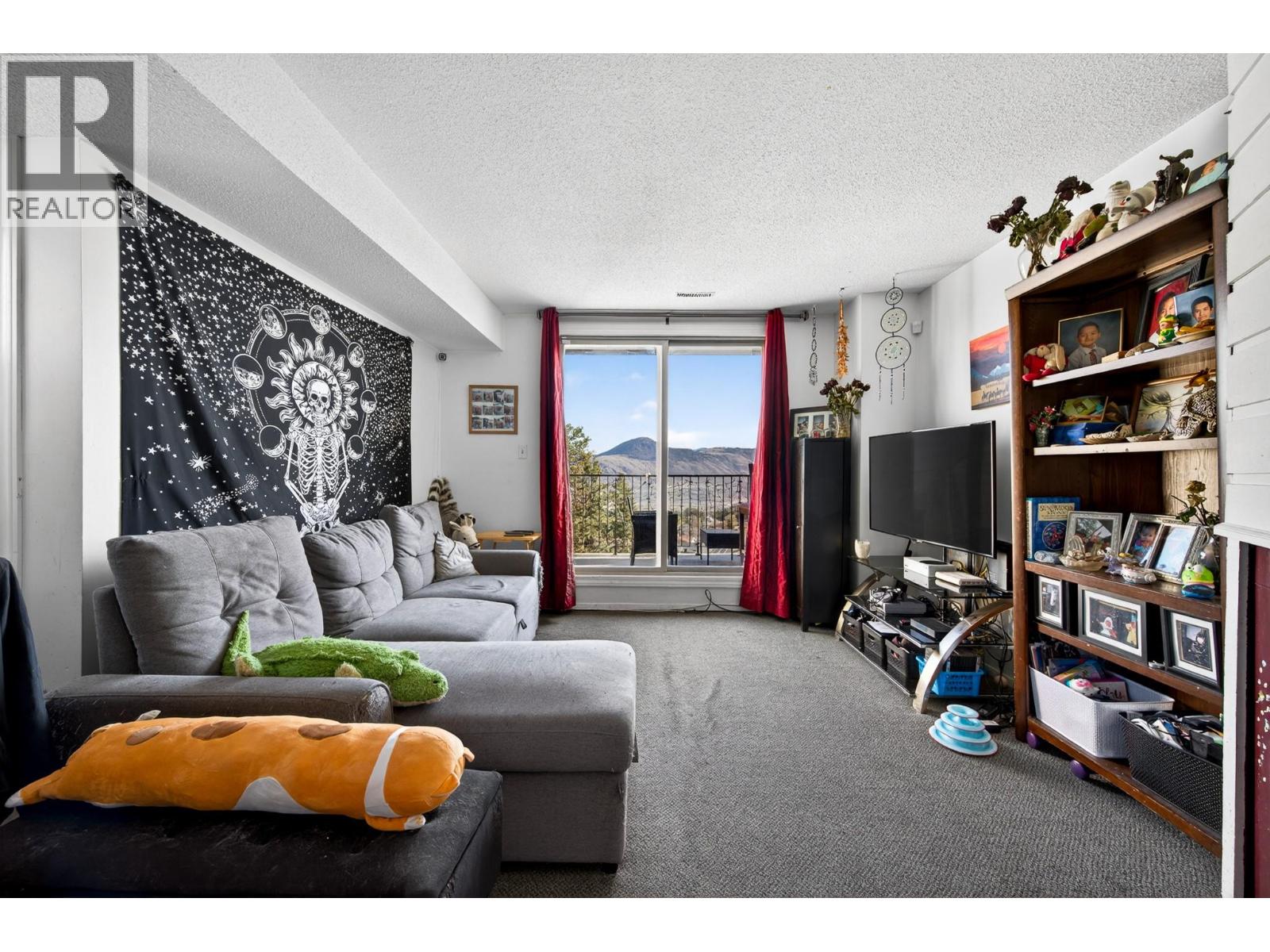 1750 Summit Drive Unit# 31, Kamloops, British Columbia  V2E 1Y1 - Photo 2 - 10383423