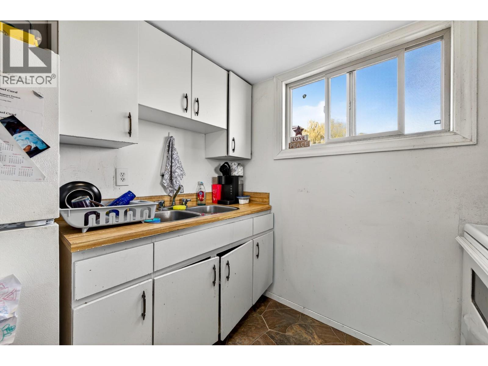 1750 Summit Drive Unit# 31, Kamloops, British Columbia  V2E 1Y1 - Photo 7 - 10383423