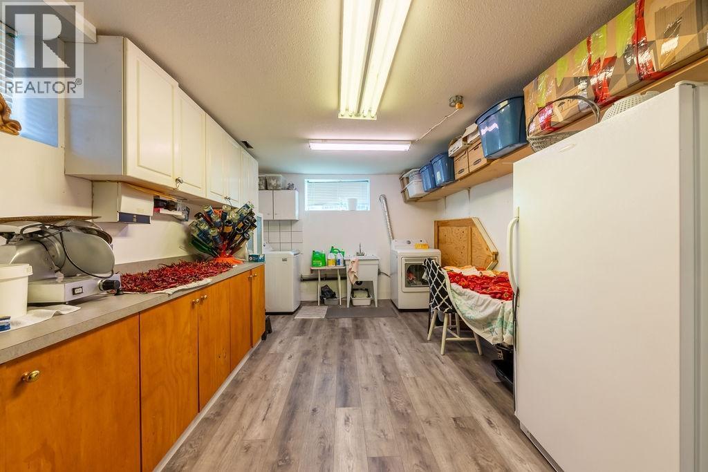 918 Cranbrook Place, Kamloops, British Columbia  V2B 2A8 - Photo 21 - 10383211