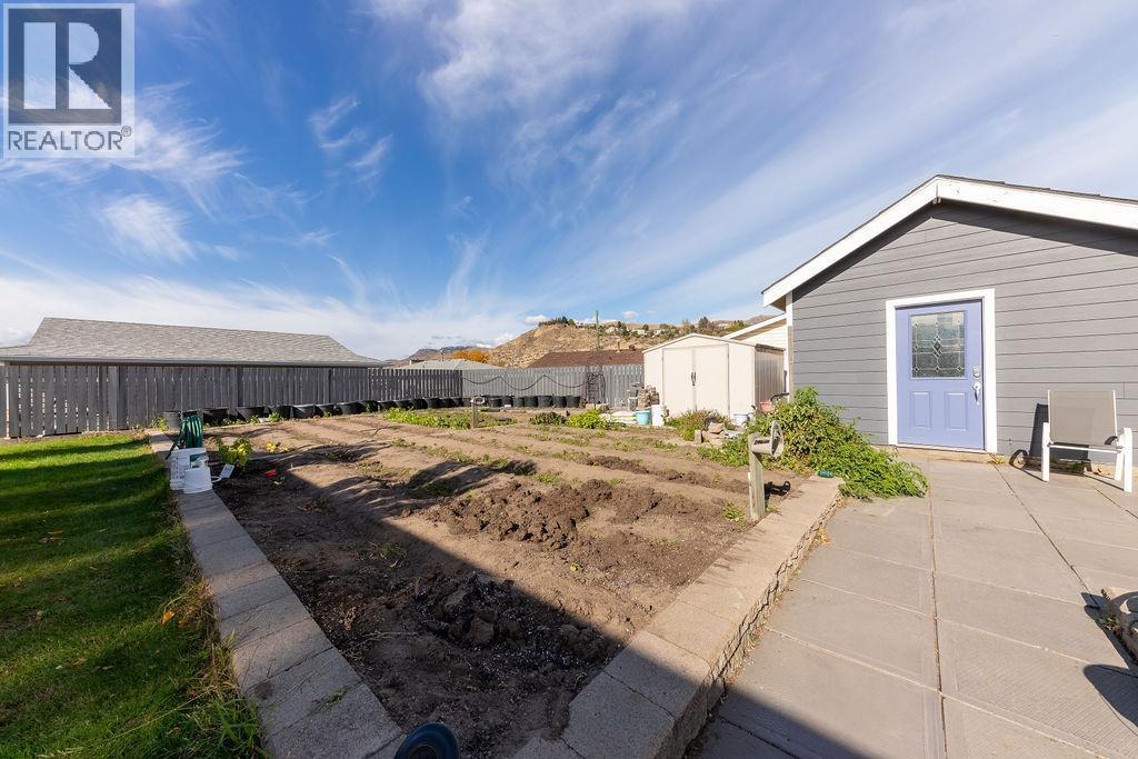918 Cranbrook Place, Kamloops, British Columbia  V2B 2A8 - Photo 24 - 10383211